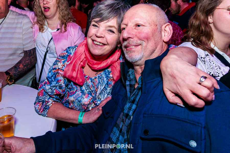 Publiek Bewerkt    (25)